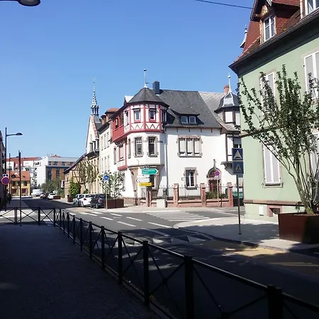 Colmar Apartment Apartamento *